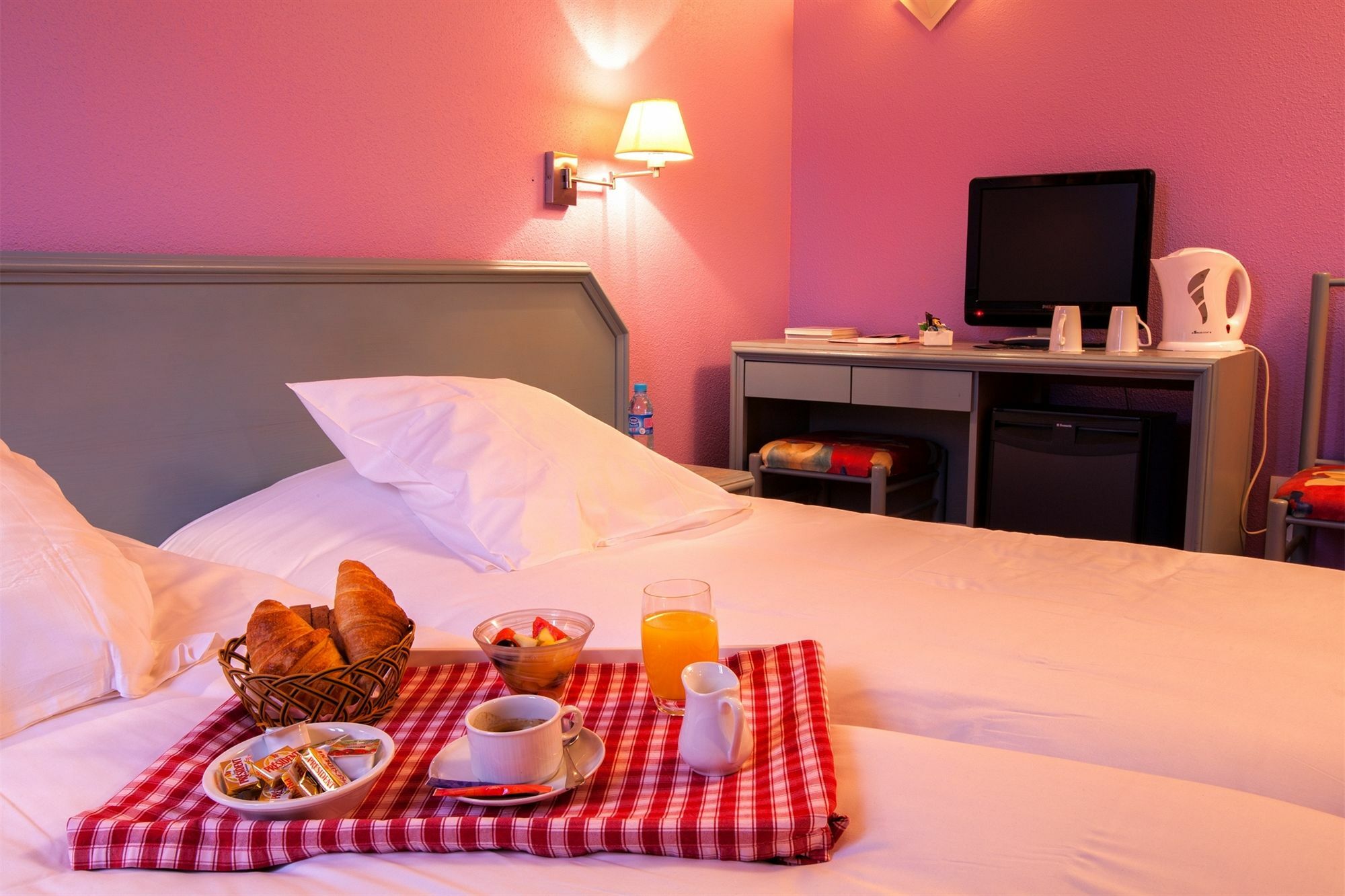 The Originals City Hotel De L Ange Guebwiller Bagian luar foto